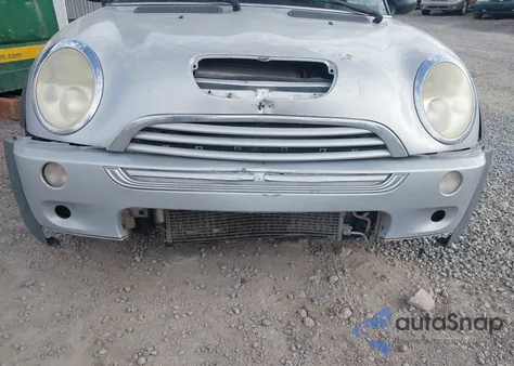 2004 Mini Cooper S from USA, damaged, VIN WMWRE33454TD80661